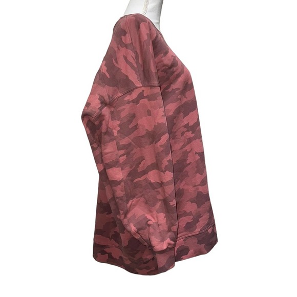 Lululemon - Pink Camo Perfectly Oversized Crew sweatshirt, Size20 women’s - Picture 8 of 13